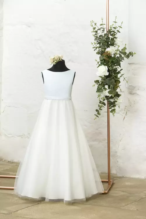 Simple elegant 2025 flower girl dresses
